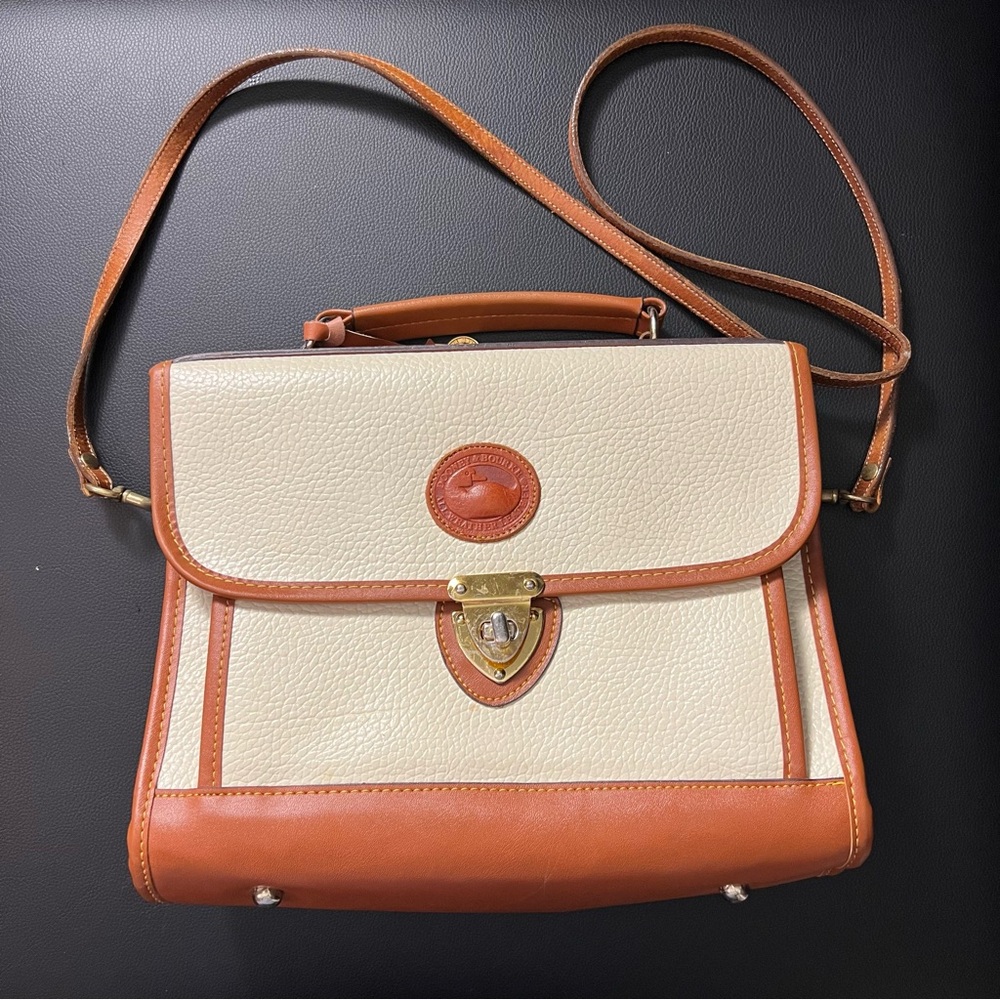 Vintage Dooney & Bourke Leather Messenger Attaché beige and Tan